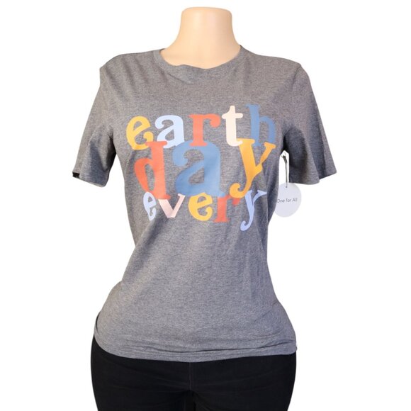 Women's Earth Day Everyday Graphic Tee X-S - Picture 1 of 6